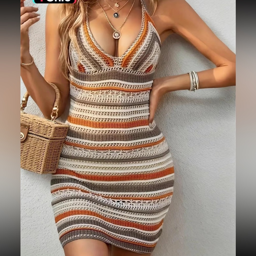 NWOT Hollow Out Tie Back Backless Knitting Bodycon Dress in Sz (L)